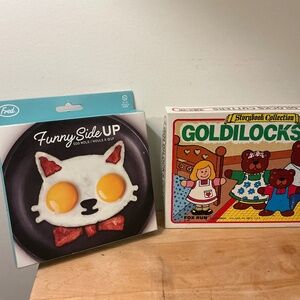 Vintage Goldilocks three bears cookie cutters Funny side up Egg Mold Cat Face